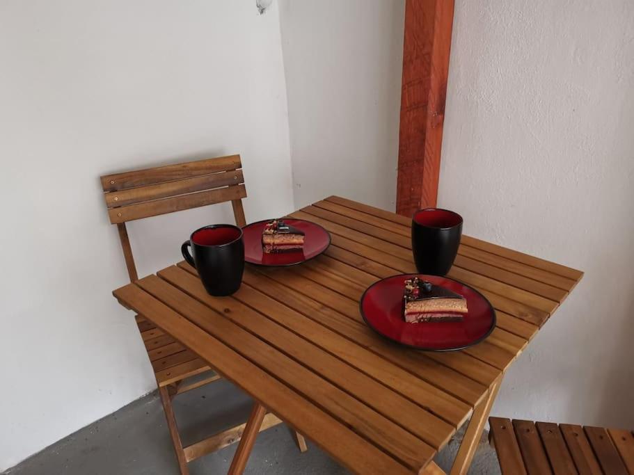 Charming Studio Ideal For Getaways Or Workations In Sibiu'S Medieval City Center Extérieur photo