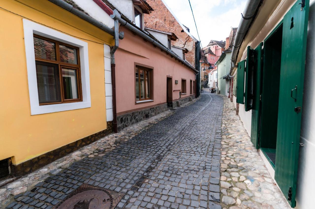 Charming Studio Ideal For Getaways Or Workations In Sibiu'S Medieval City Center Extérieur photo