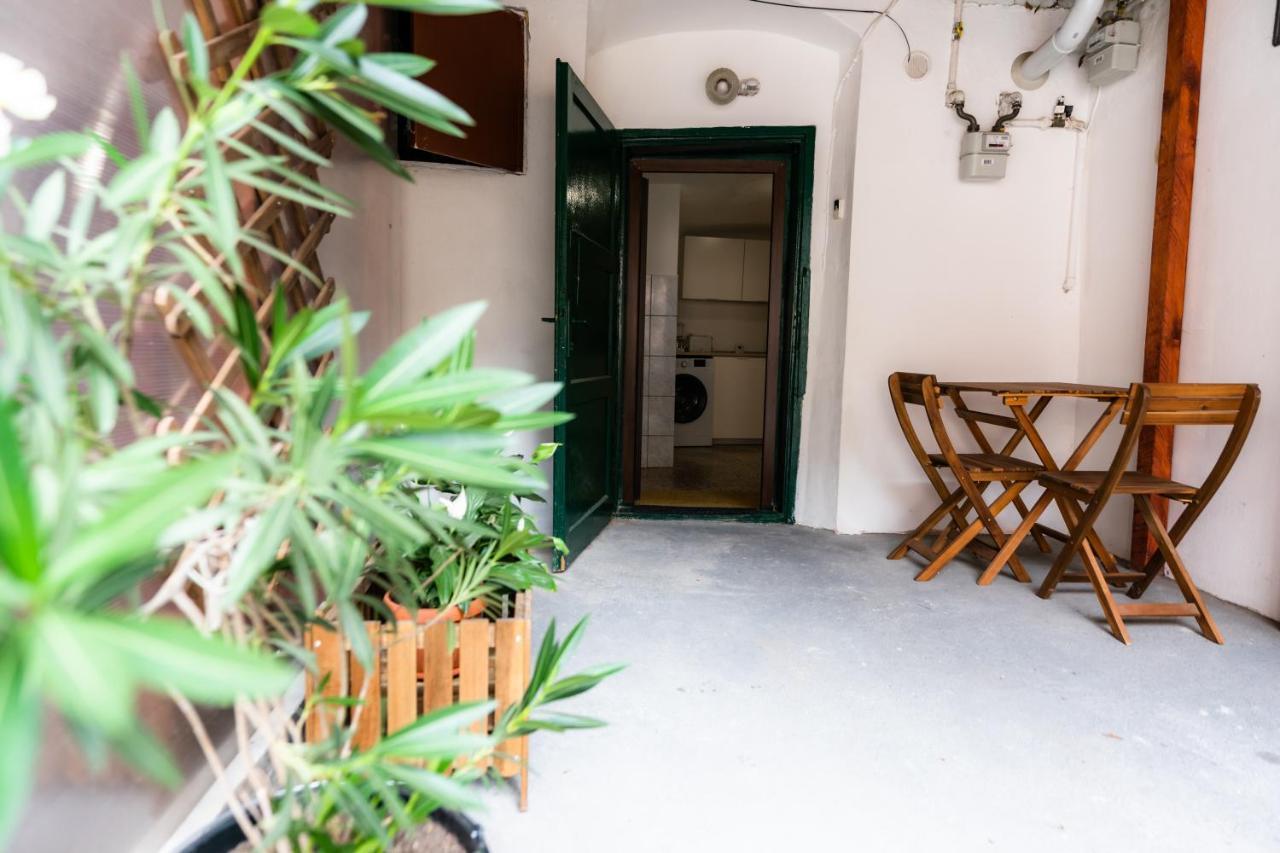 Charming Studio Ideal For Getaways Or Workations In Sibiu'S Medieval City Center Extérieur photo