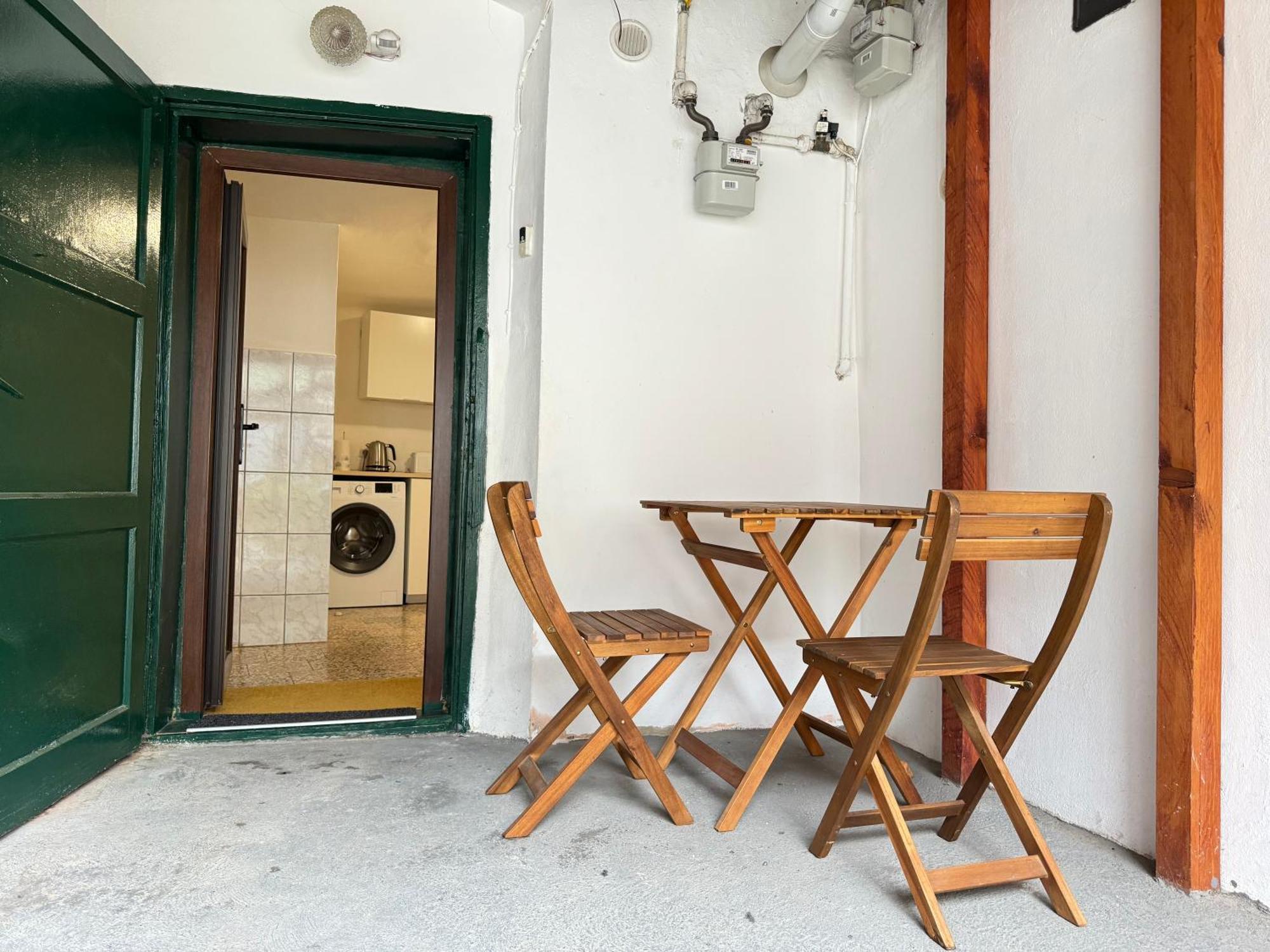 Charming Studio Ideal For Getaways Or Workations In Sibiu'S Medieval City Center Extérieur photo