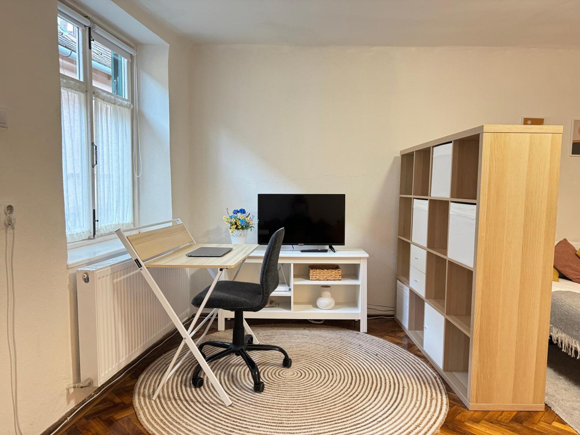 Charming Studio Ideal For Getaways Or Workations In Sibiu'S Medieval City Center Extérieur photo